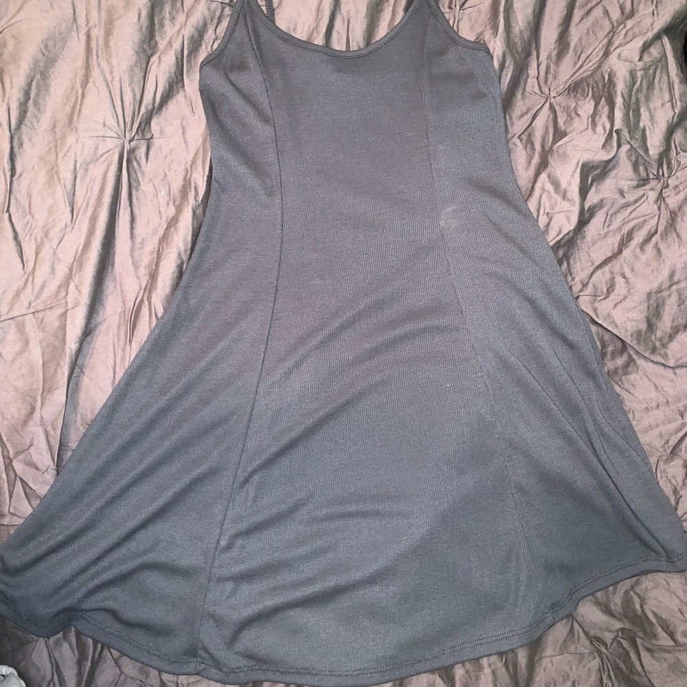 gray dress